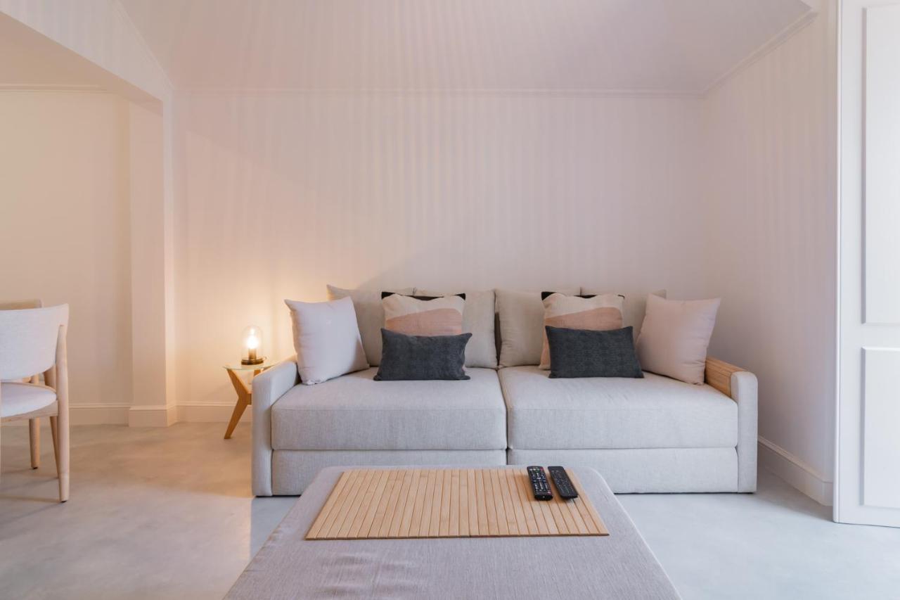 Chalet Maria Da Assuncao By Lovelystay Estoril Eksteriør billede