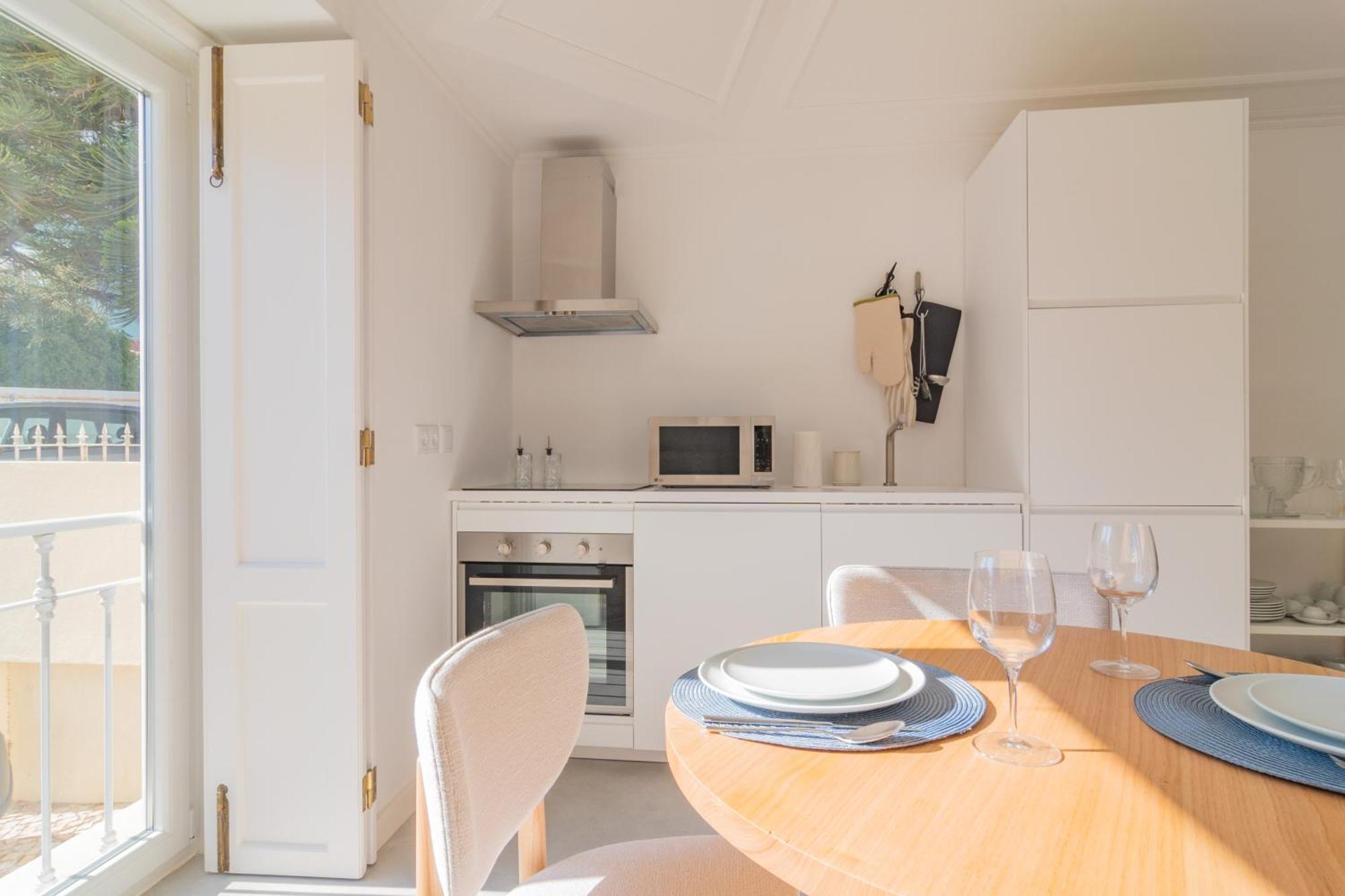 Chalet Maria Da Assuncao By Lovelystay Estoril Eksteriør billede
